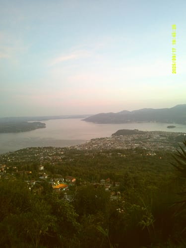 Customer photo review of NUVINT - Digitalkamera