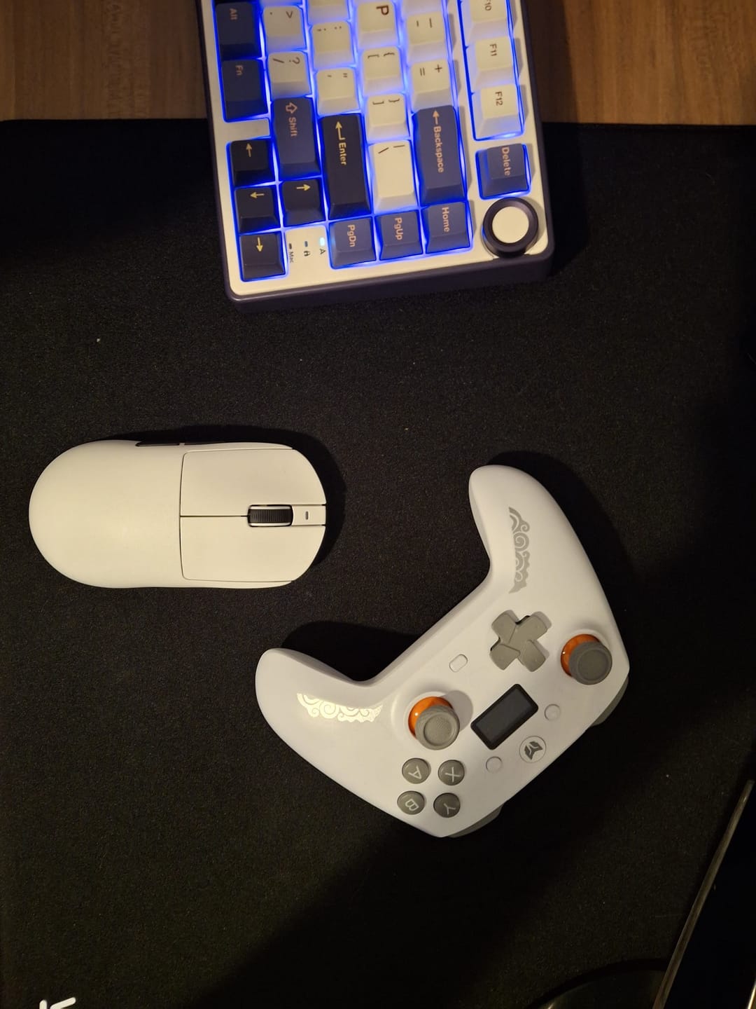 Customer photo review of Wraith Litepad Mousepad