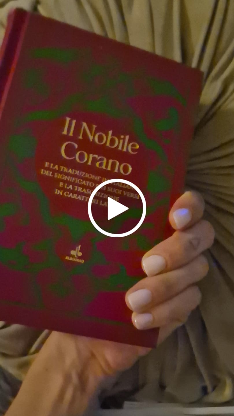 Customer video review of Corano traslitterato con traduzione in italiano - piccolo  17x13 cm
