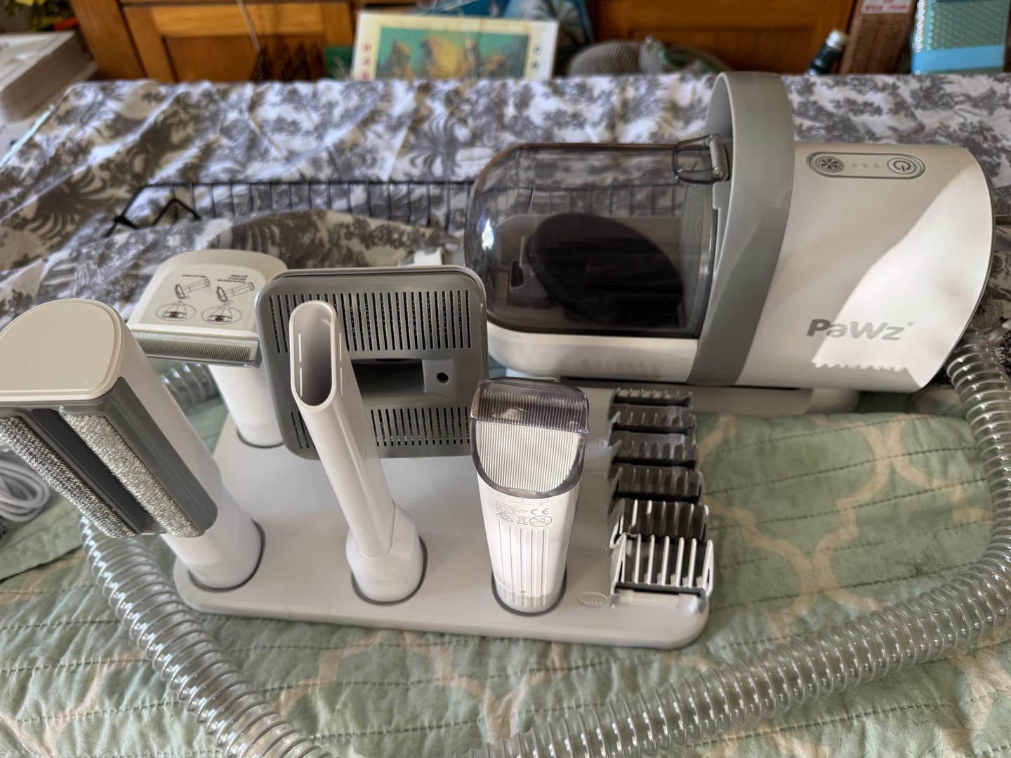 Customer photo review of GroomMate Pet Grooming Kit