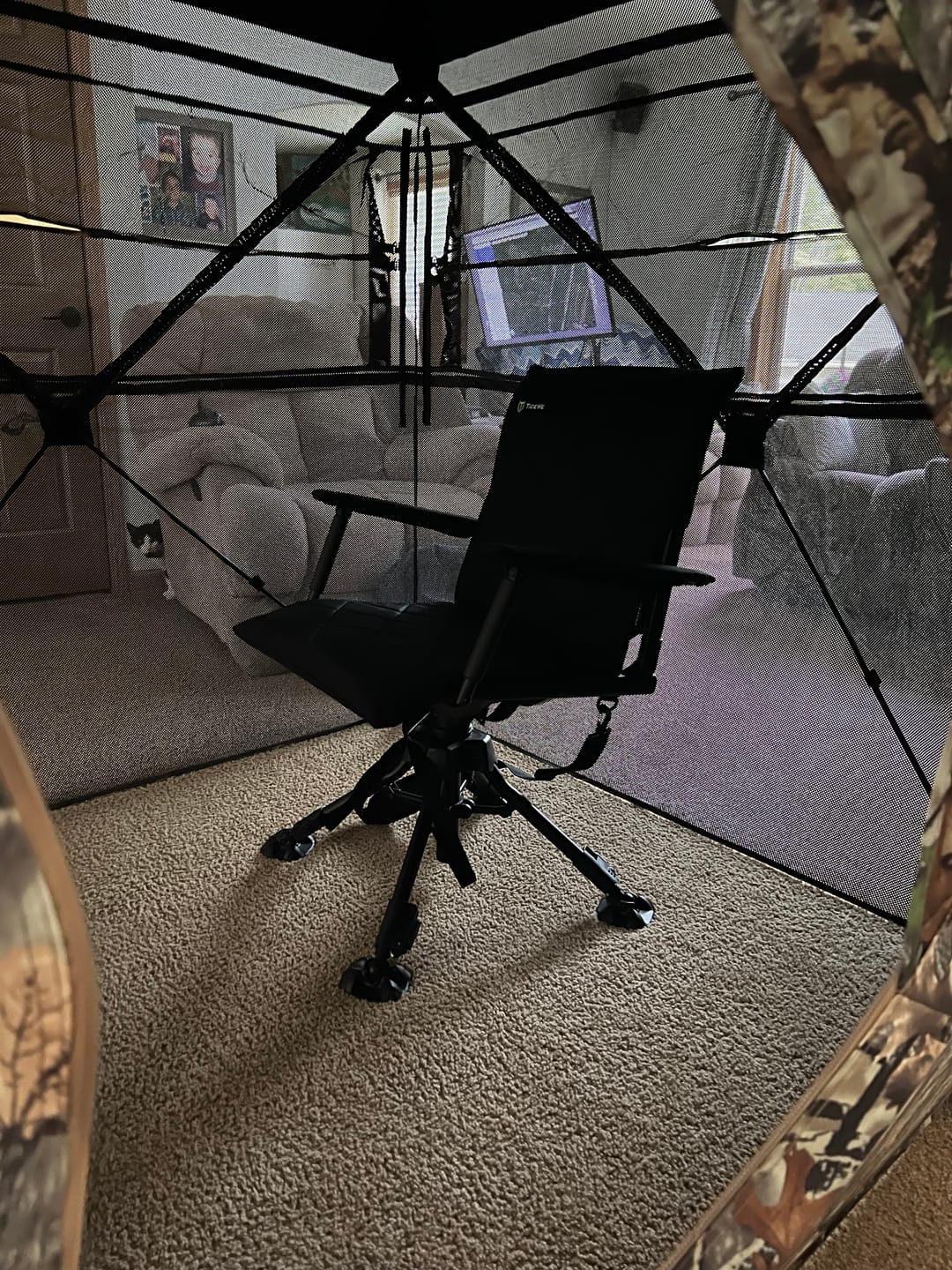 Customer photo review of Hunting Chair Adjustable Height 360°  Swivel Blind Chair With Armrests