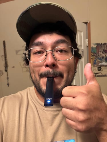 Customer photo review of 1 Gram HHC Vape Pen | Watermelon Zkittles - Indica