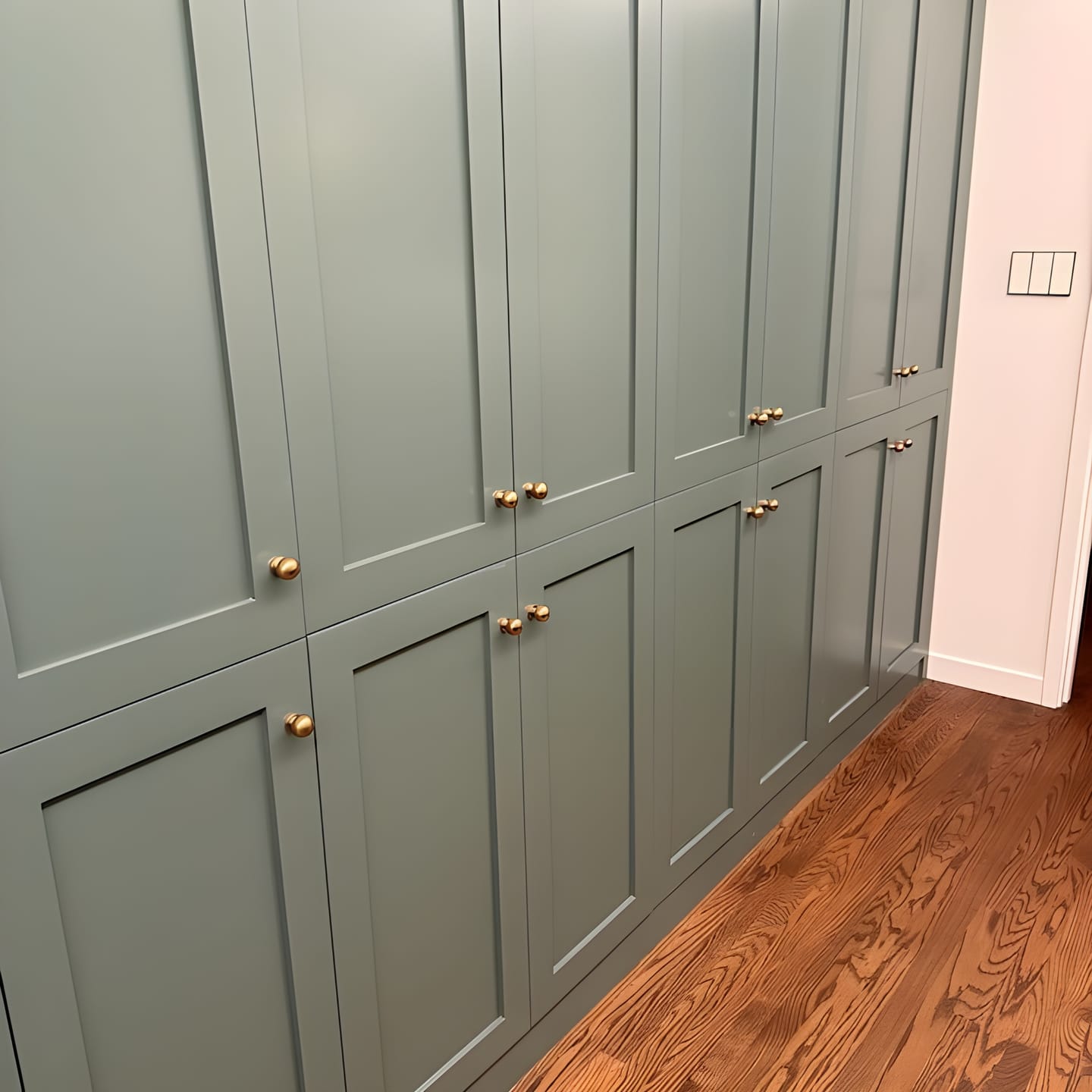 Customer photo review of Brass Ball Knob - Unlacquered Polished Brass