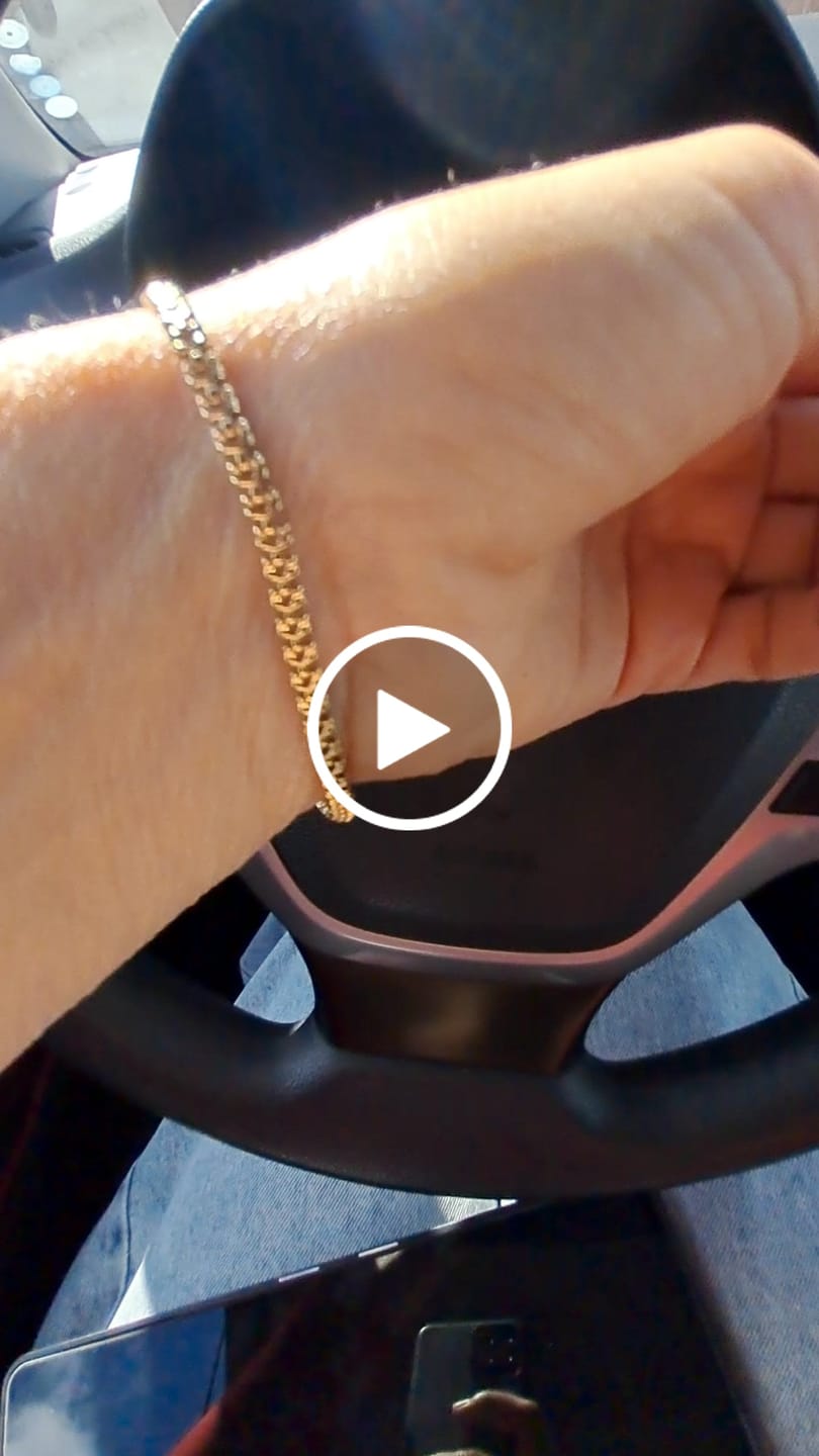 Customer video review of Alexis Bracelet