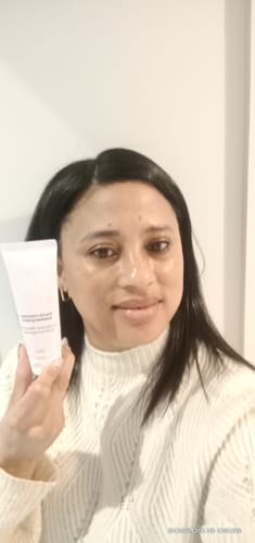 Customer photo review of The Glo Cleansing Exfoliating Balm