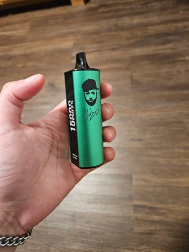 Customer photo review of Nicky Jam x Fume 15000 Puffs