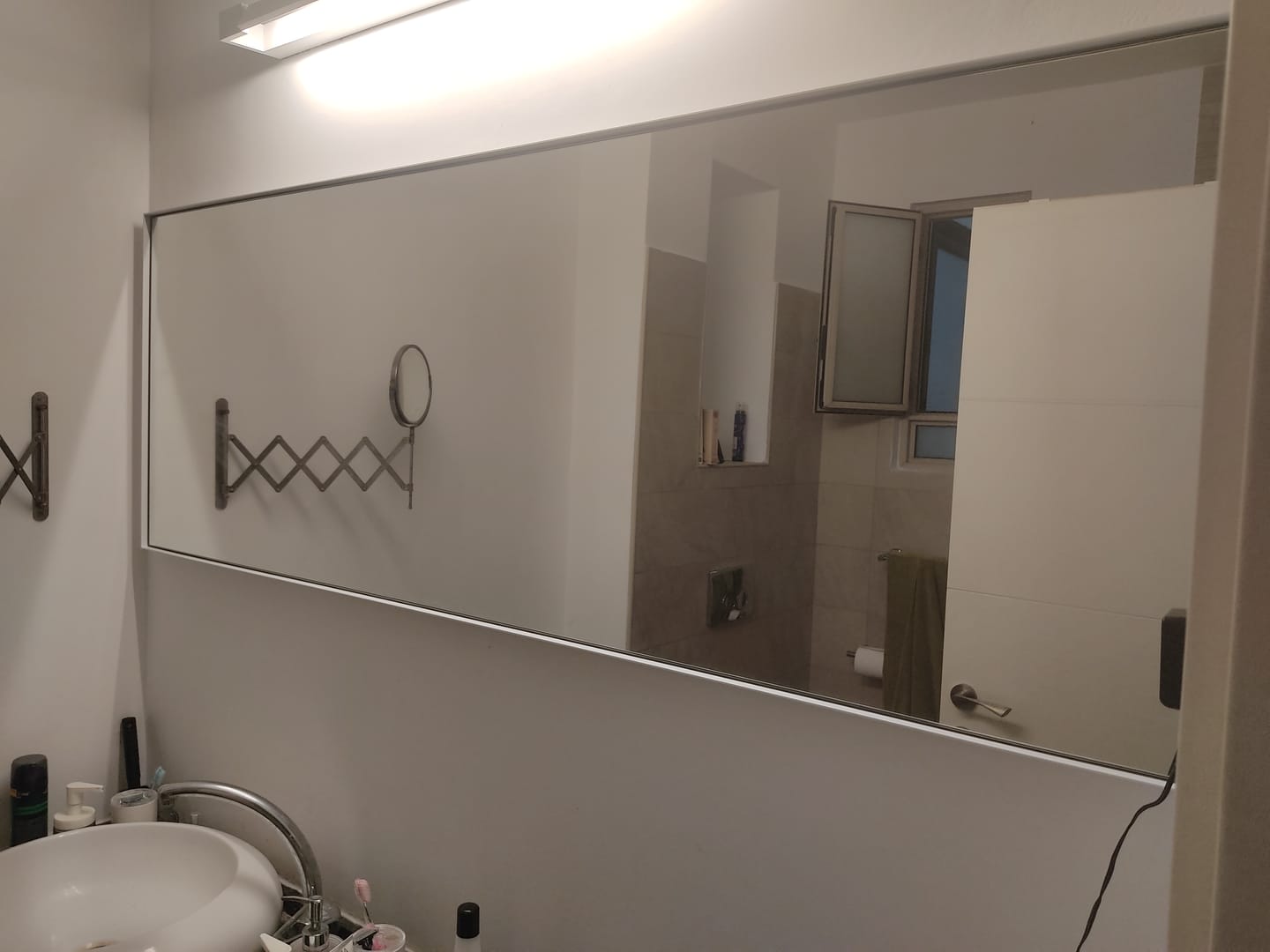 Customer photo review of מראה לפי מידה פינות ישרות