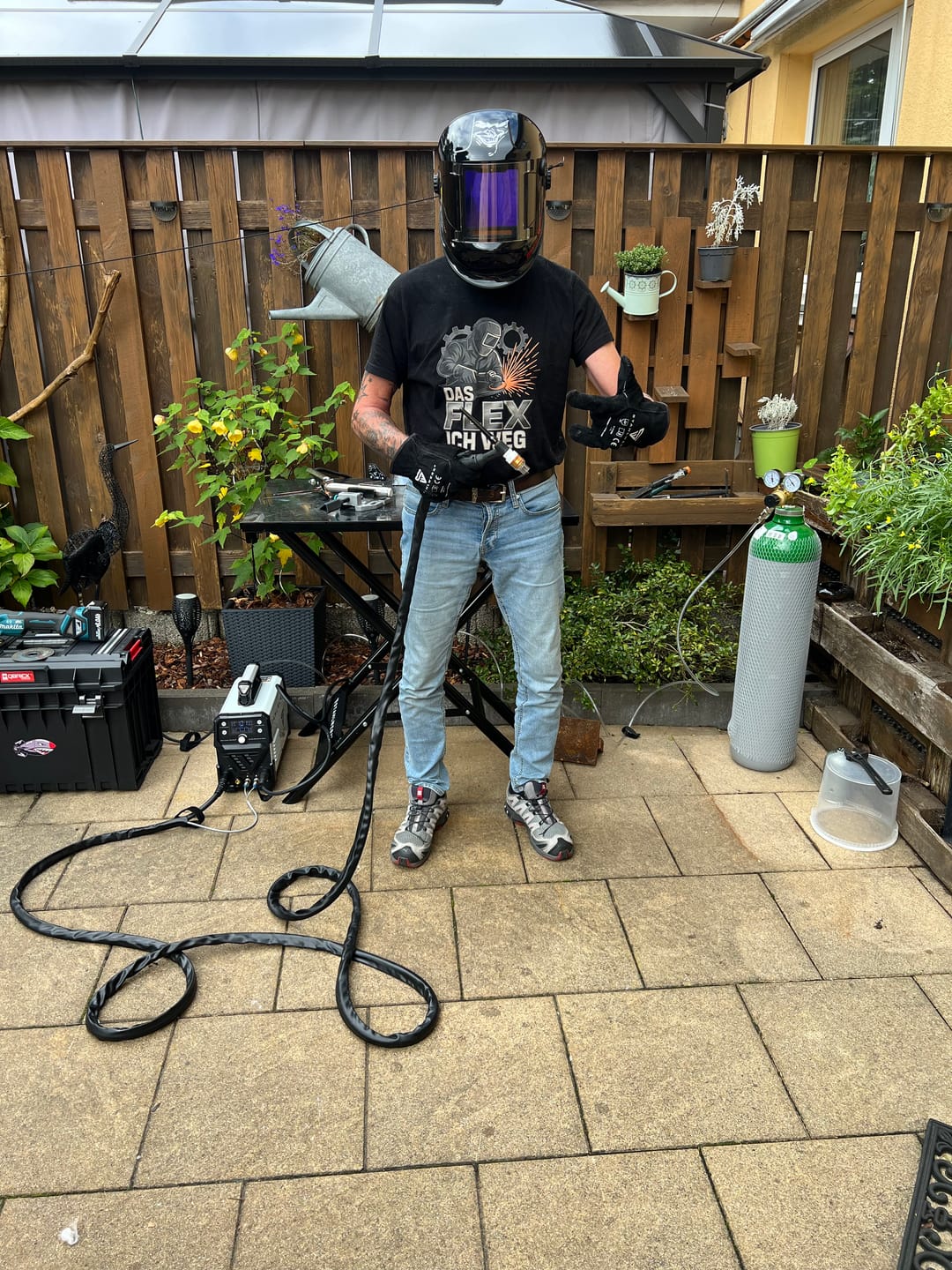 Customer photo review of Das flex ich weg  - T-Shirt