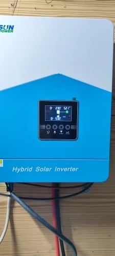 Customer photo review of EASUN POWER 4.2KW 24V Inverter ibrido fotovoltaico a doppia uscita con caricatore MPPT da 120A