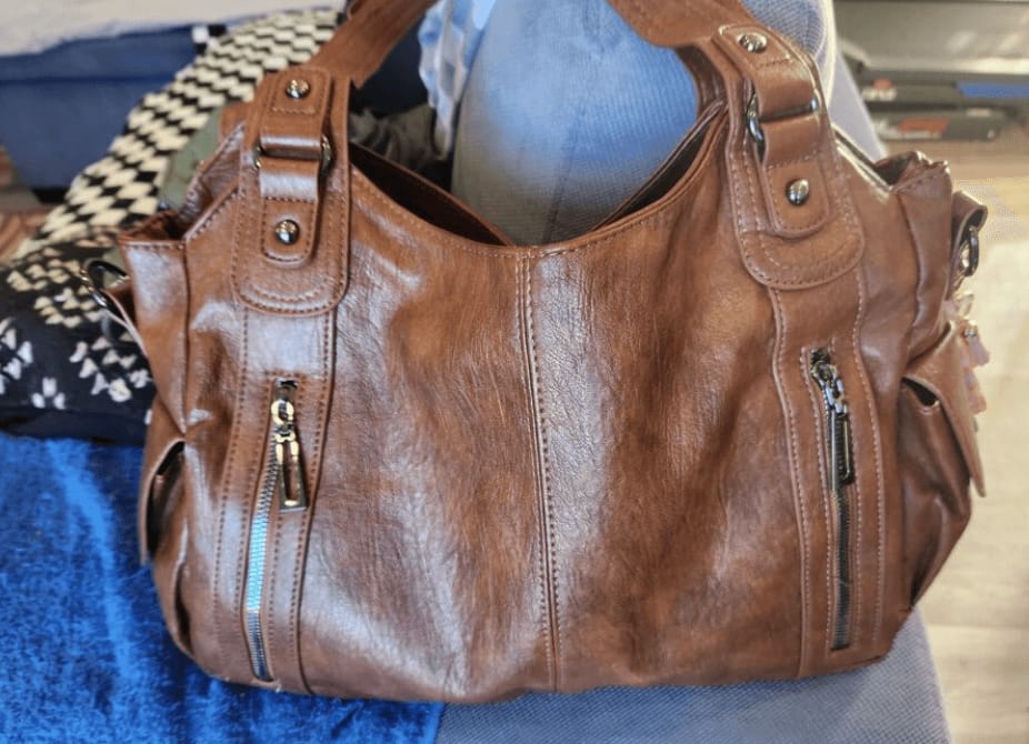 Customer photo review of Anna Crossbody Bag