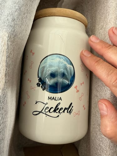 Kundenbewertung mit Foto zu Leckerlidose für deine Haustiere - Fotomotiv - Personalisiert mit Namen und eigenem Foto