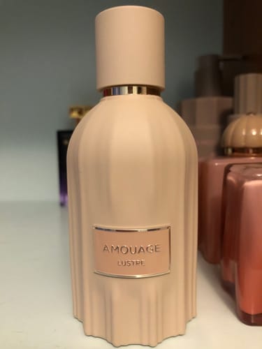 Chiara P. review of Lustre image 1 out of 1