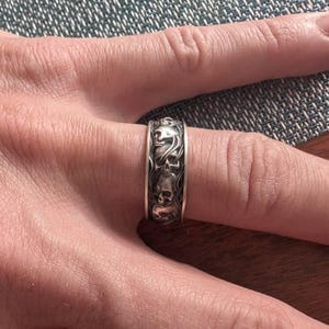 Customer photo review of Skull Smoke Ring