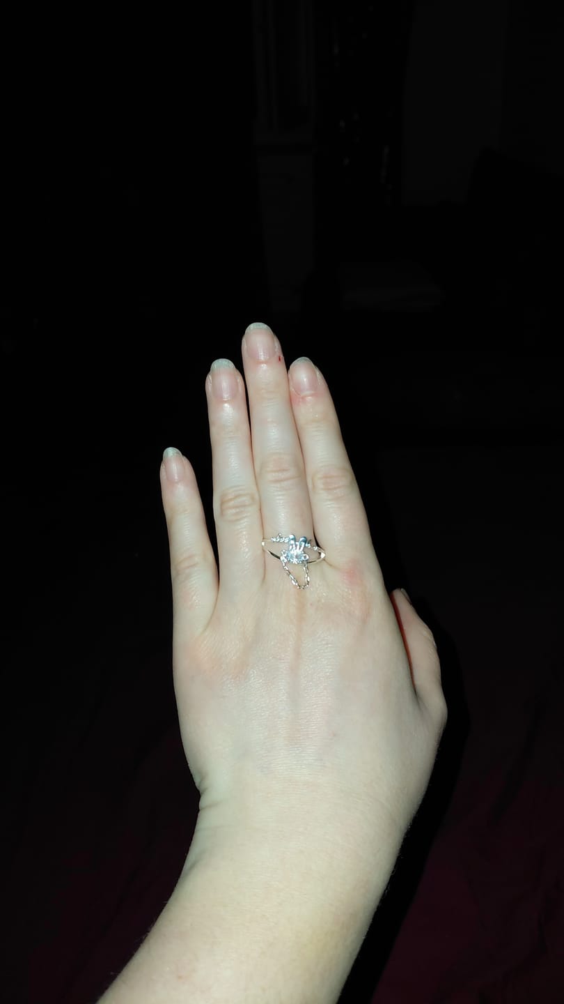Customer photo review of Leeknow bunny ring