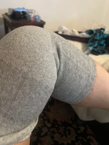 Customer photo review of Premium Bamboo Knee Sleeve (Single)