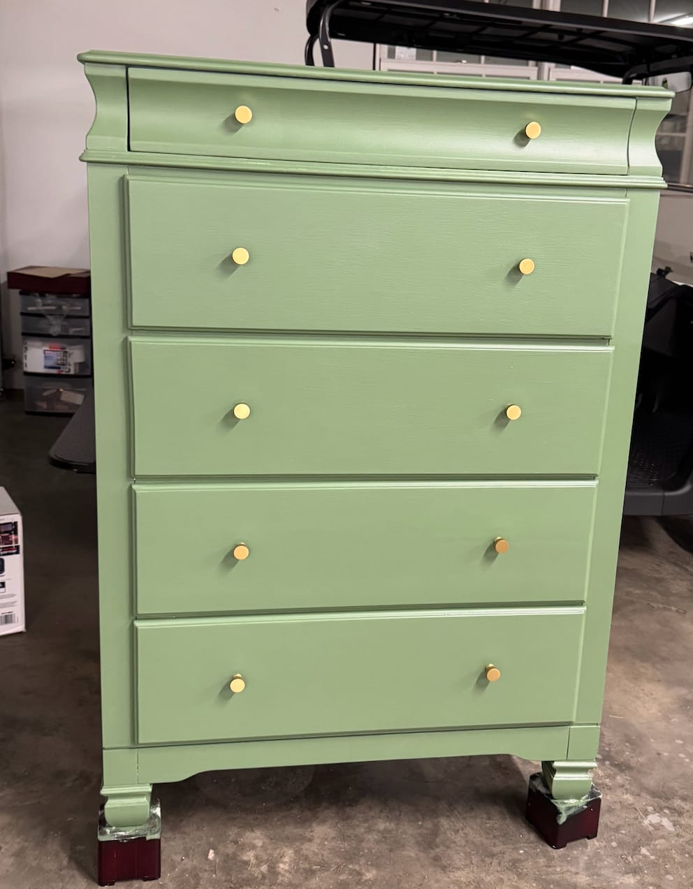 Customer photo review of Miracle Paint - English Boxwood (32 oz.)