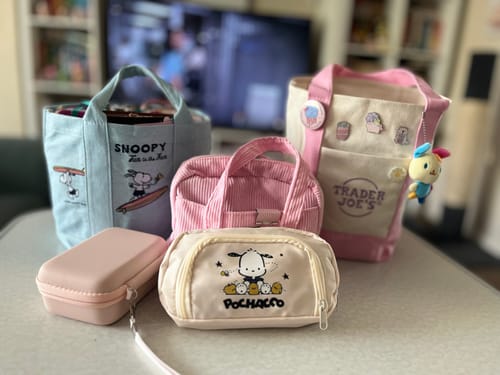 Customer photo review of Snoopy Denim Classic Bag
