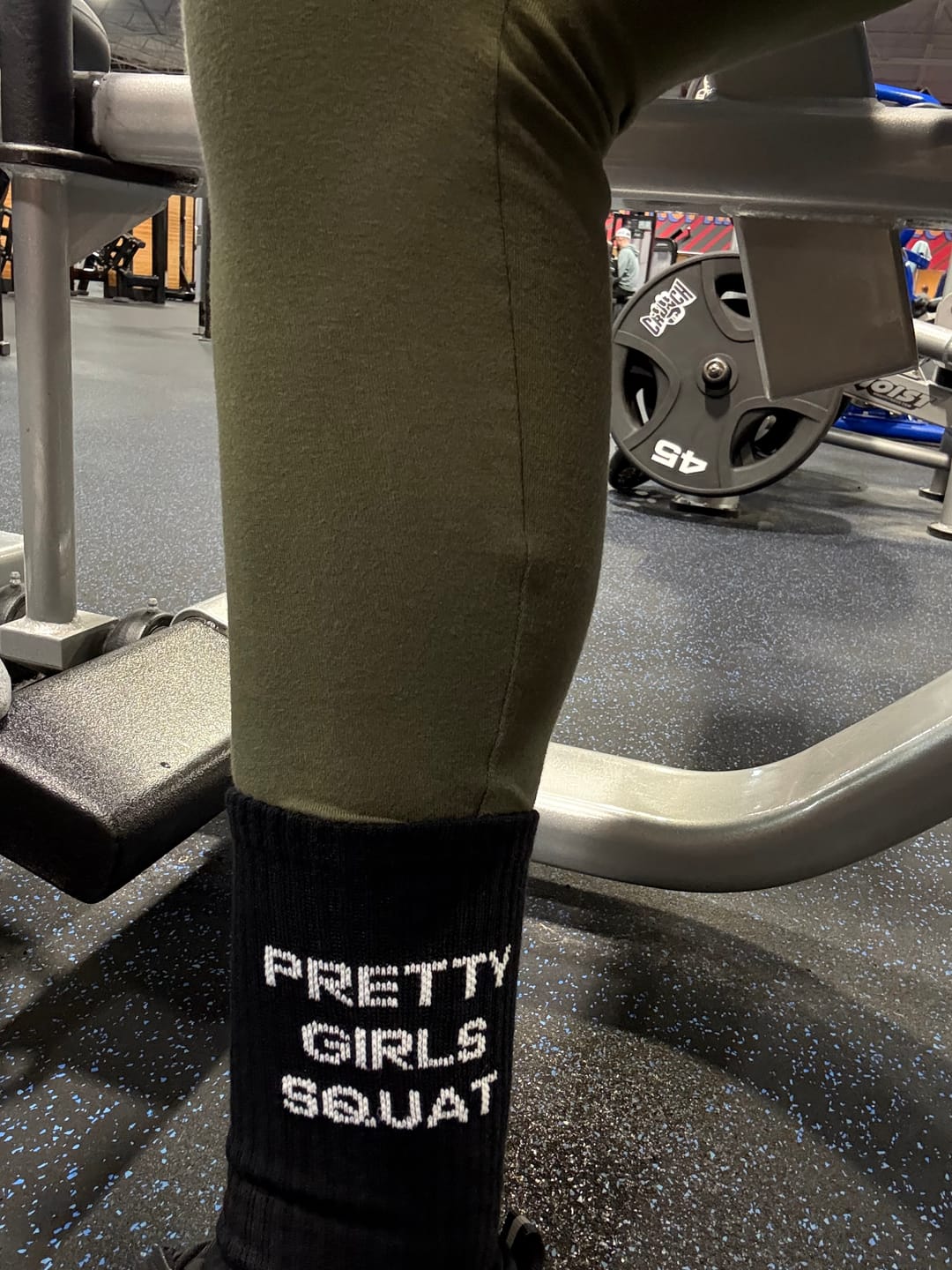 Customer photo review of Pretty Girls Squat ™ - Crew Workout Socks