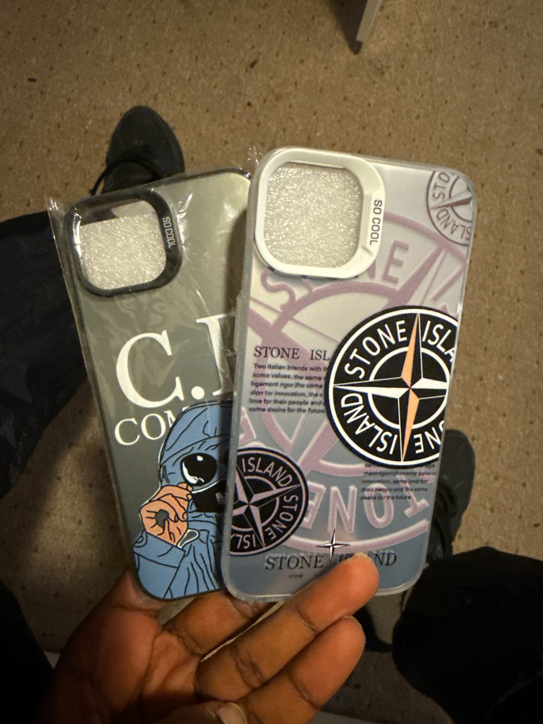 Customer photo review of Coque C.P. Company