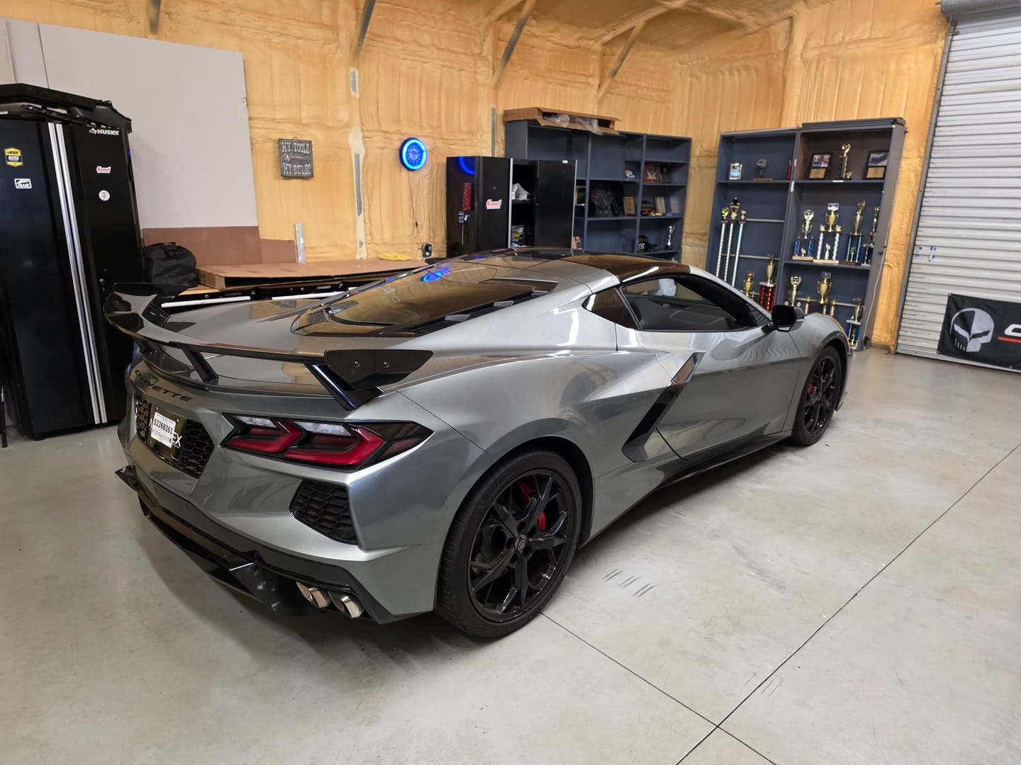 Customer photo review of Chevrolet Corvette C8 5VM Rear Spoiler