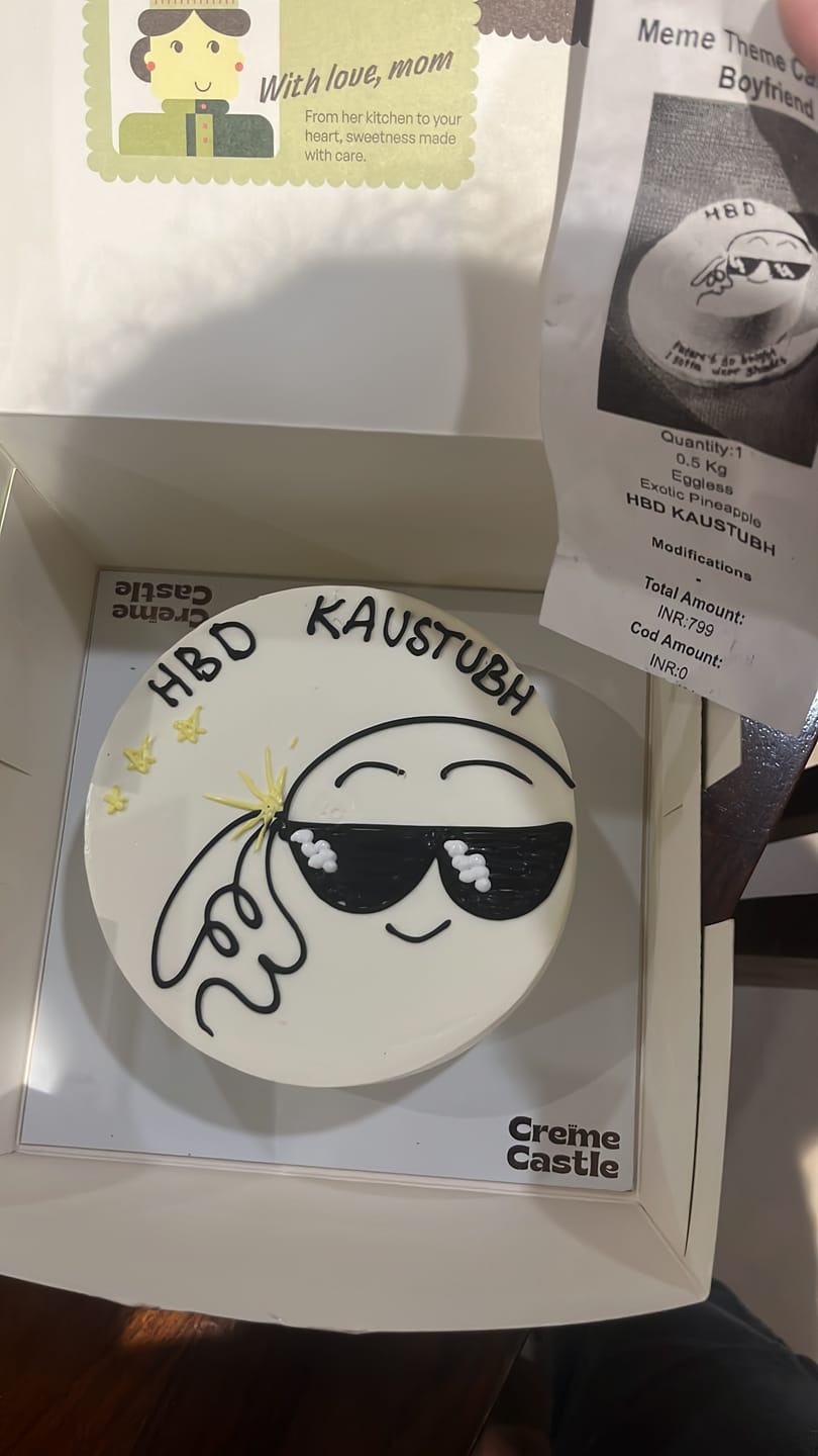 Customer photo review of Meme Theme Cake for Boyfriend