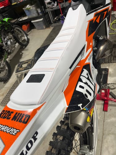 Customer photo review of Custom Seat Cover: 2023 KTM 125 SX