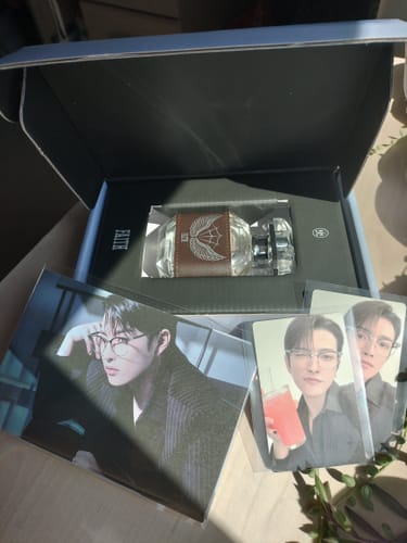 Customer photo review of ATEEZ - HONGJOONG PERFUME : FAITH