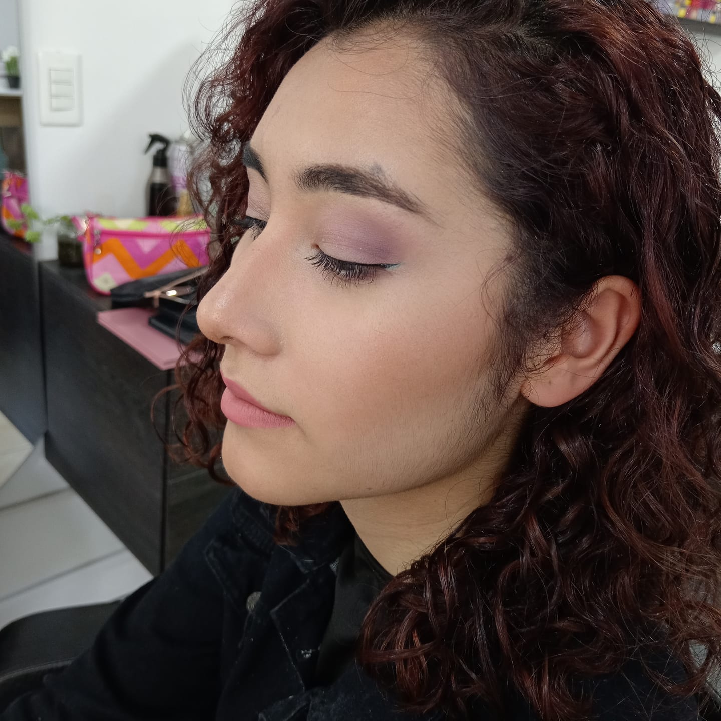 Customer photo review of PALETA DE CONTORNOS E ILUMINADOR GLAMBLACK