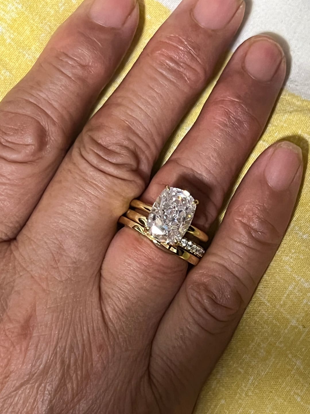 Customer photo review of S925 3PC Wedding Sets 6.5Ct Elongated Cushion Cut Wedding Ring Set With Classic Wedding Bands