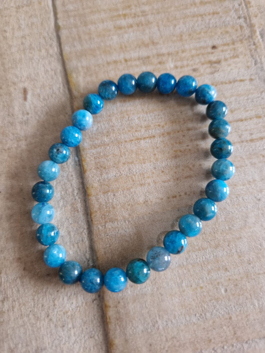 Customer photo review of Bracelet Apatite Bleue "Volonté"