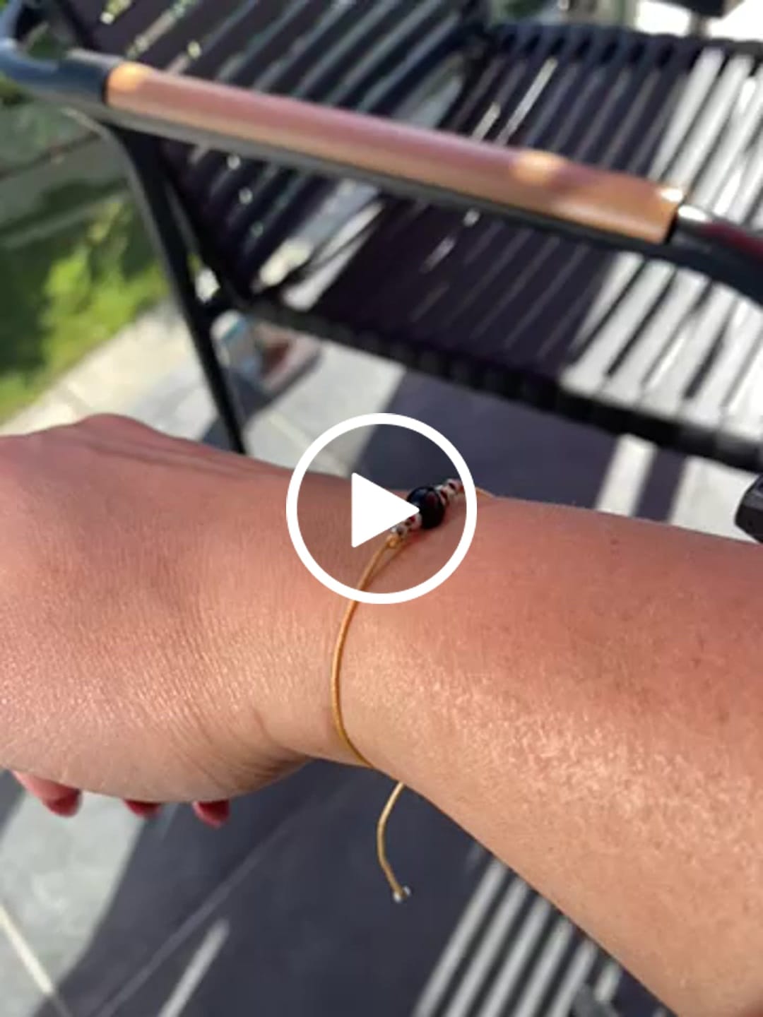 Customer video review of Obsidian Armband - Naturband
