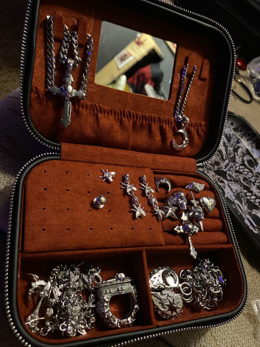 Customer photo review of DYT TRAVEL JEWELRY CASE