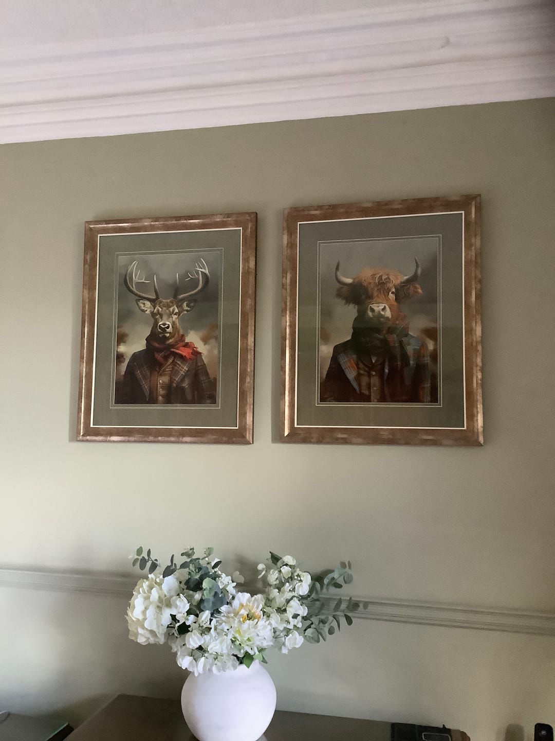 Customer photo review of Dapper Highlander By Faye Reynolds-Lydon