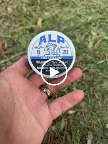 Customer video review of Refreshing Chill Nicotine Pouches