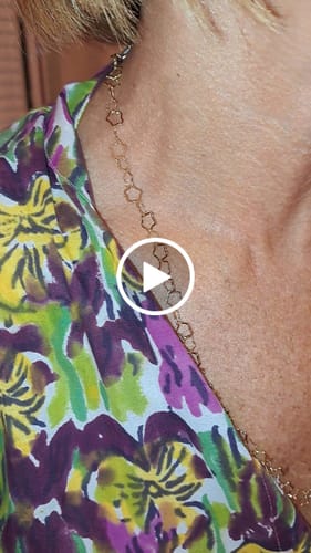 Customer video review of Collana "Stelle Link"