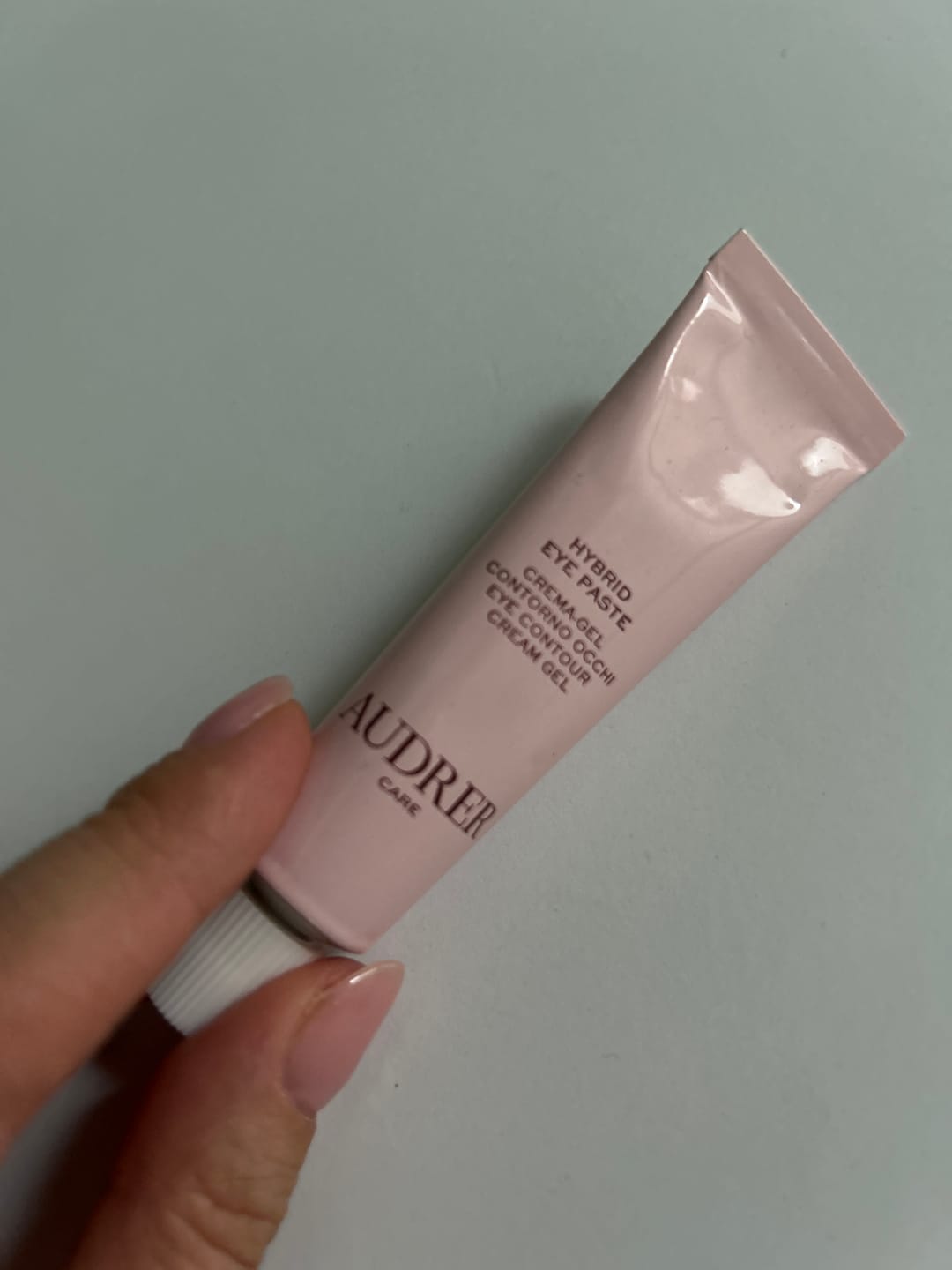 Customer photo review of Hybrid Eye Paste