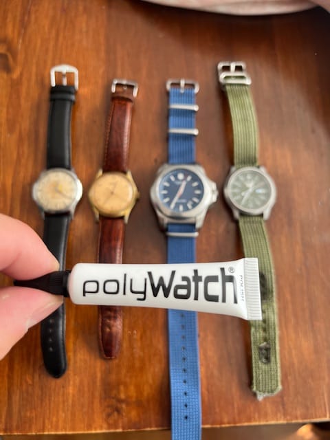 Customer photo review of Polywatch Polish Plastic - ¡Limpia rayas en cristal acrílico!