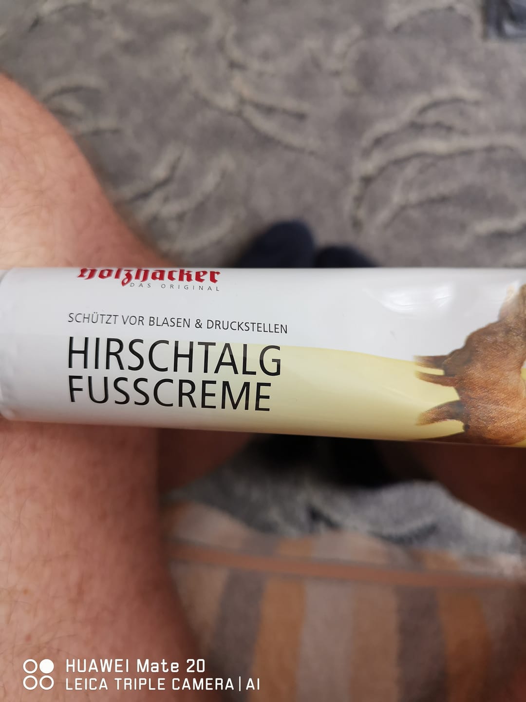 Customer photo review of Holzhacker Hirschtalg Fußcreme 75 ml