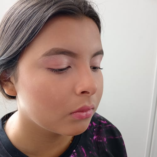 Customer photo review of BASE DE MAQUILLAJE LÍQUIDA 1ST SCENE