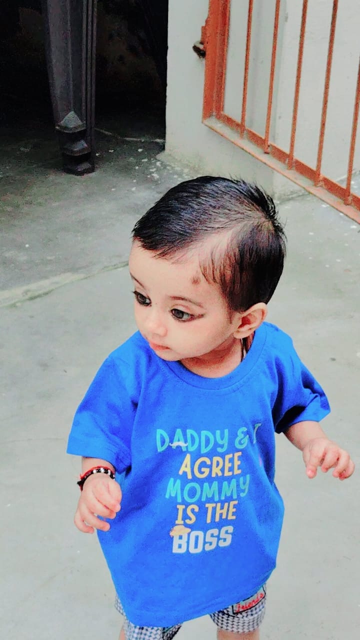 Customer photo review of Mommy Is The Boss - Kids Tee
