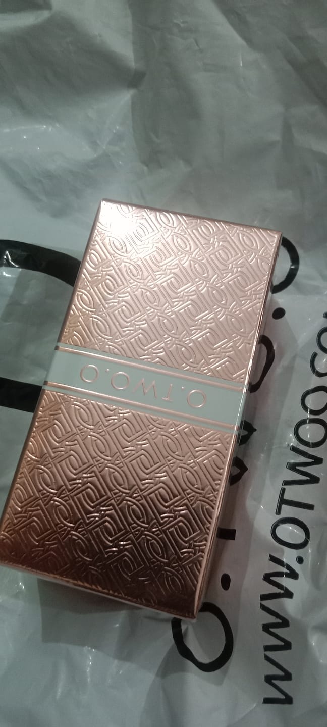Customer photo review of O.TWO.O HAUTE GALAXY SWIRL LIQUID HIGHLIGHTER
