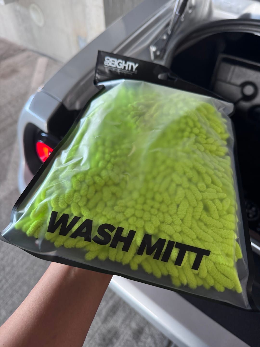 Customer photo review of 80Eighty® Car Wash Mit