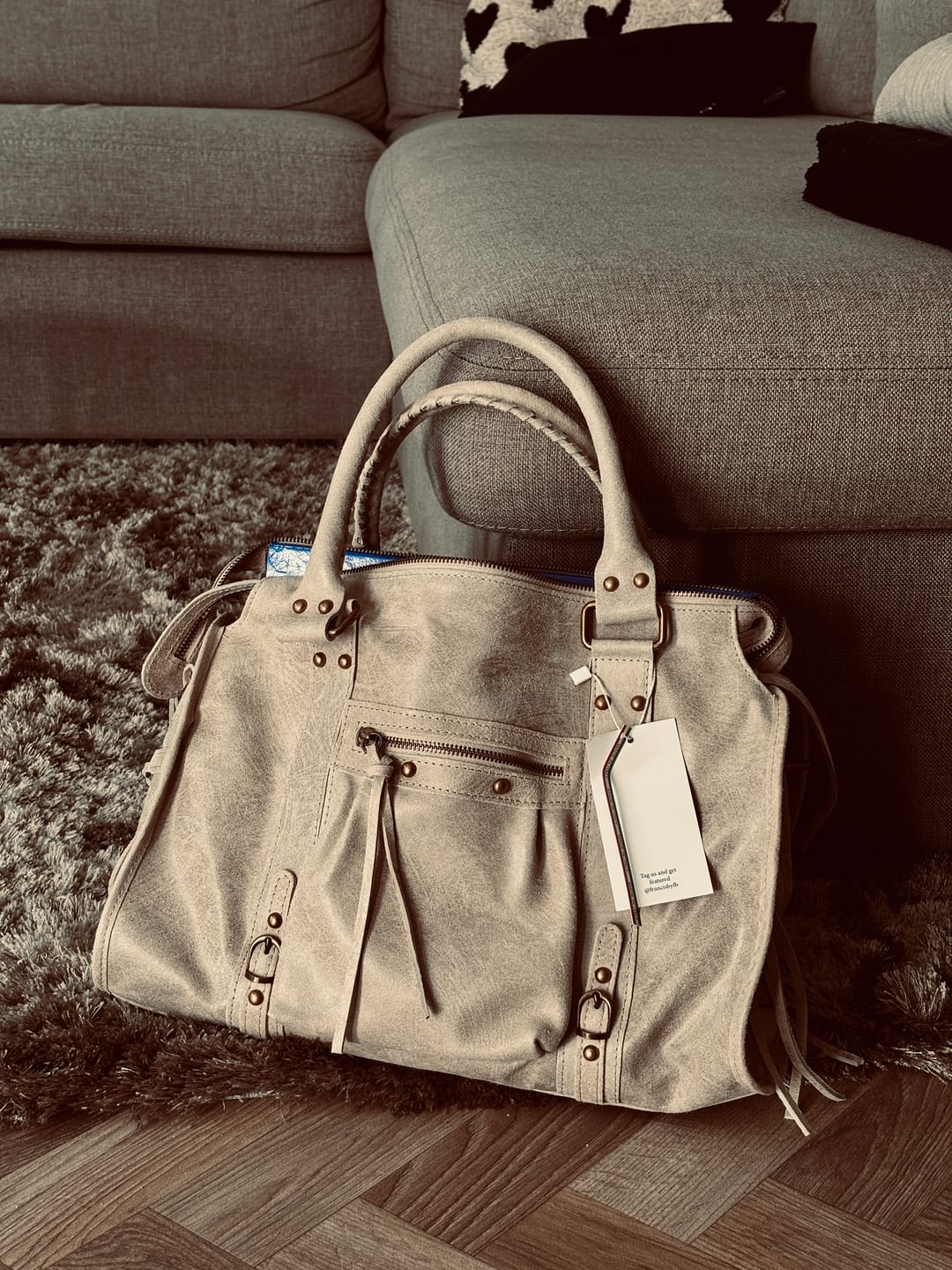Customer photo review of It girl bag off white
