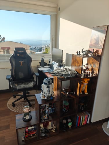 Customer photo review of Ράφι Βιβλιοθήκη Σκάλας Ραφιέρα Διαχωριστικό Σαλόνι Ράφια Σκάλα Vintage Σκούρο Καφέ LB-C10BX