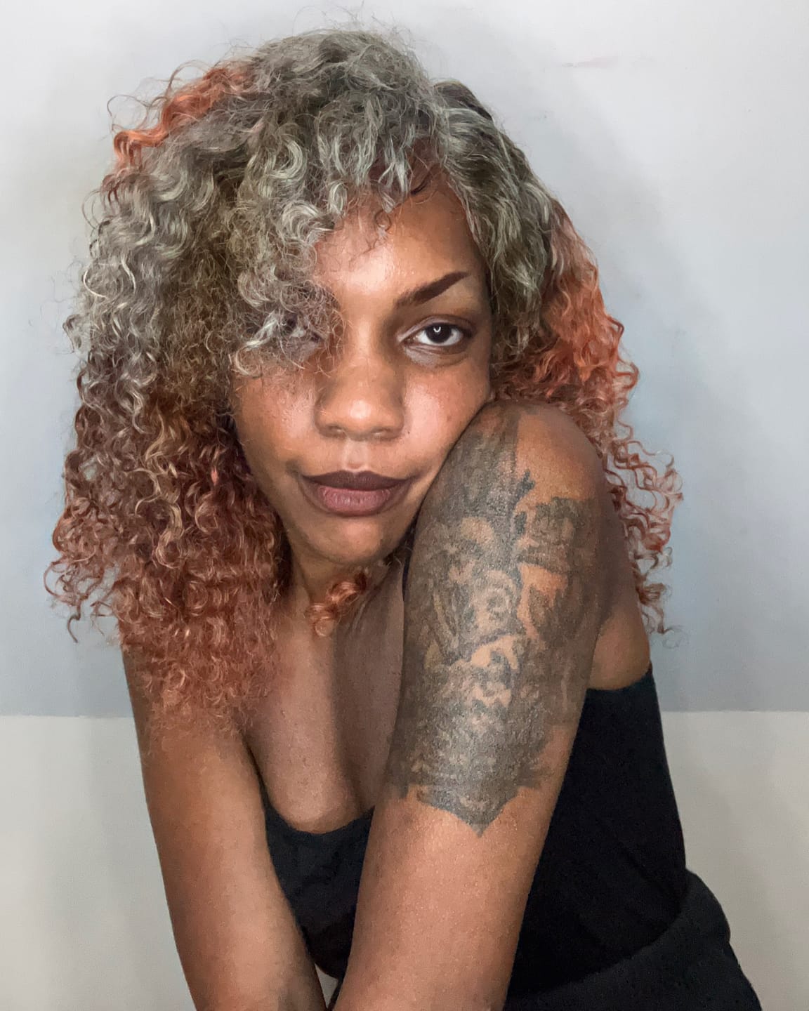 Customer photo review of Luvwin 13x4 Salt And Pepper Long Deep Curly Glueless Gray Color Pre-Cut Lace Wig