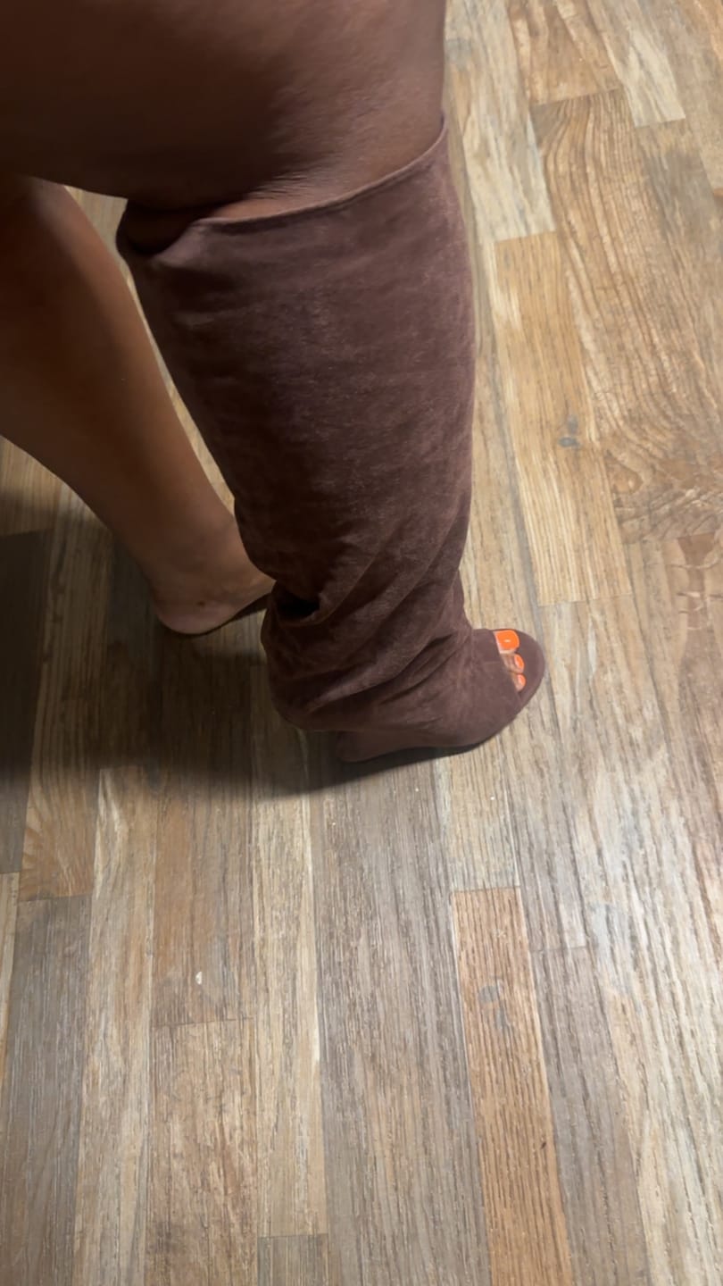 Customer photo review of VINCENT-BROWN PEEP TOE WEDGE BOOT