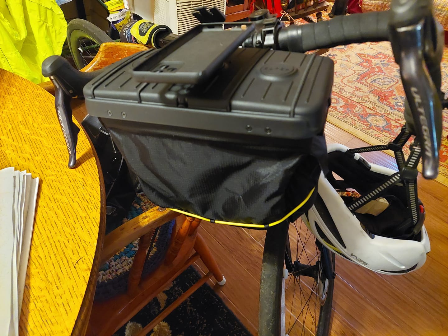 Customer photo review of The BIG Handlebar Bag