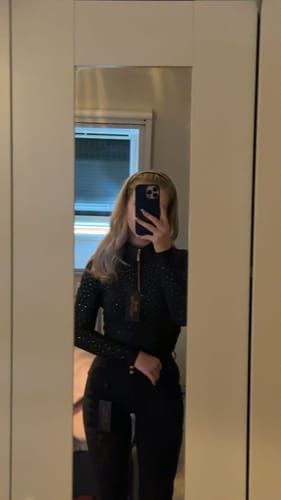 Customer photo review of KYLIE - BASE LAYER LONG SLEEVE | BLACK ROSE GOLD CRYSTAL