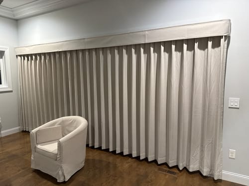 Customer photo review of SmartWings Motorized Drapery 90% Blackout
