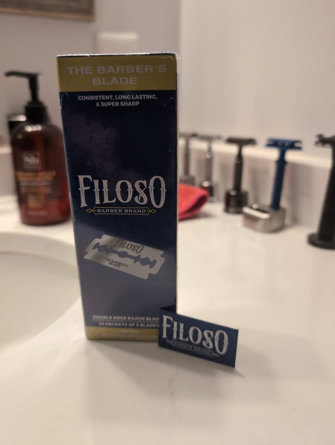 Customer photo review of Filoso Razor Blades